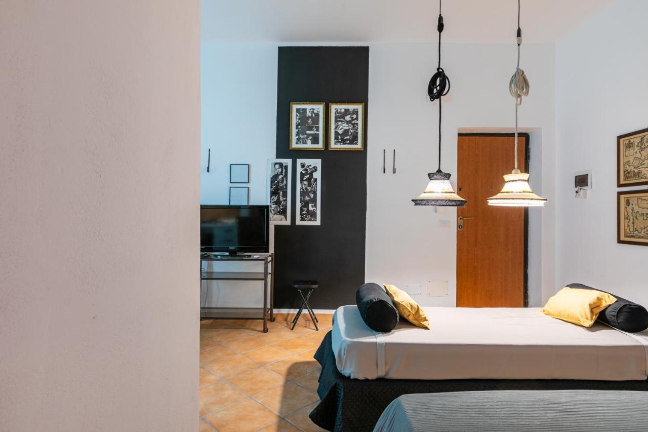 Ballarò Central Cozy Studio with Balcony Palermo Esterno foto